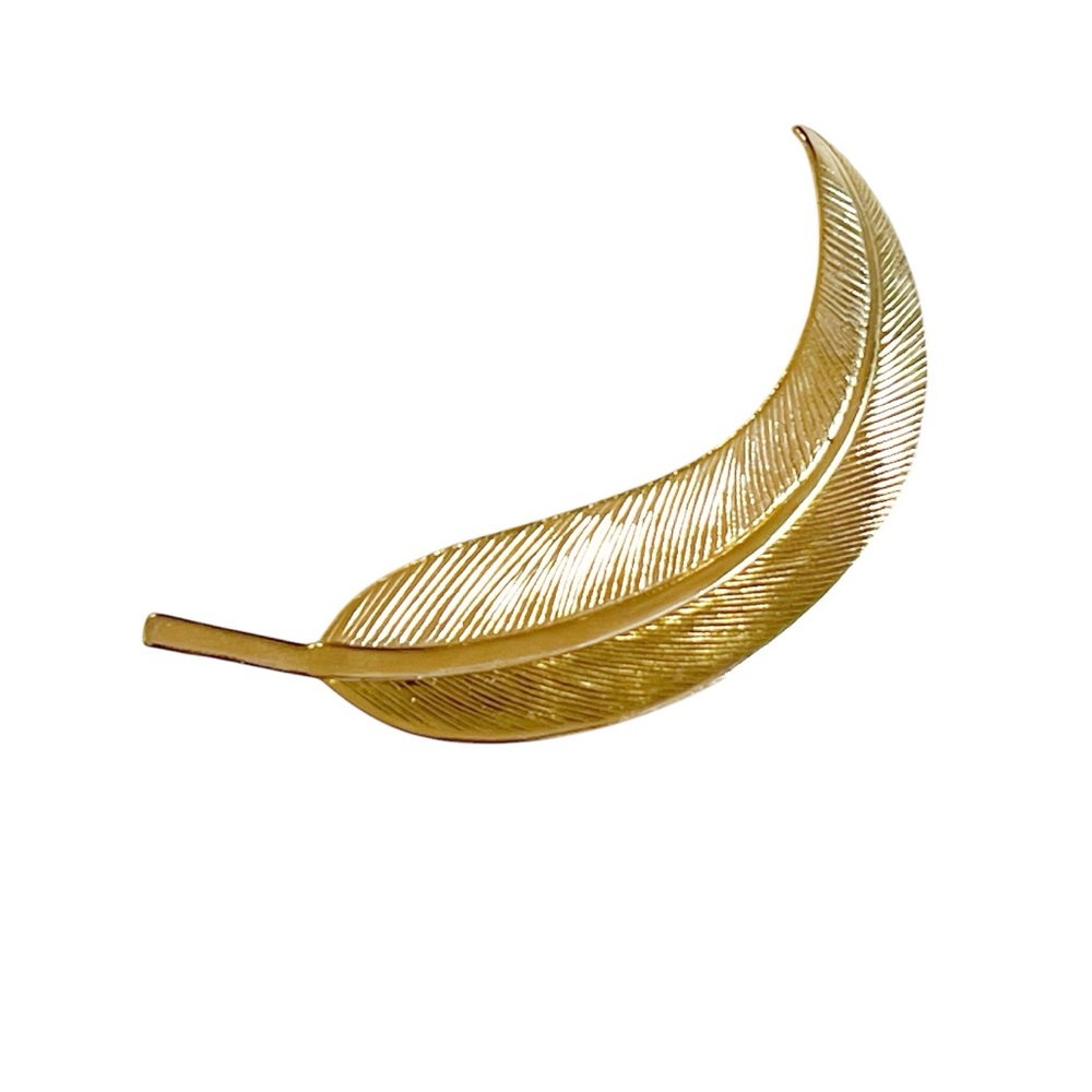 Gold Tone Feather Leaf Brooch Shoulder Pin